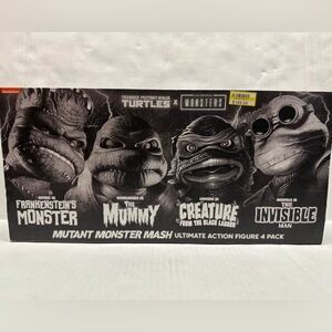 NEW Universal Monsters x Teenage Mutant Ninja Turtles Black White Action Figures